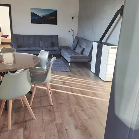 Lägenhet Haus Ilse On Bernsteinweg Bad Kleinkirchheim